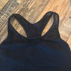 Girls mesh stretch tank medium (7/8)